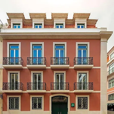 Lsa Chiado Emenda By Numa Otel