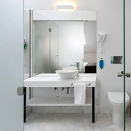 Lsa Chiado Emenda By Numa Lisboa
