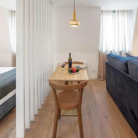 Lsa Chiado Emenda By Numa 4*